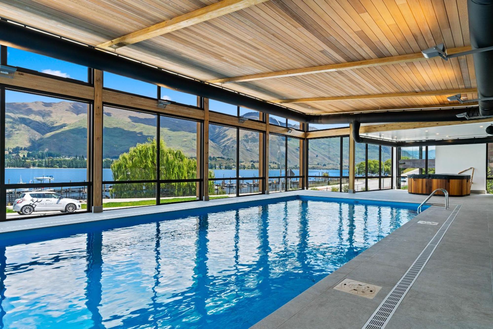 Lakeside Luxury 2 Bedroom Apartment Ванака Экстерьер фото